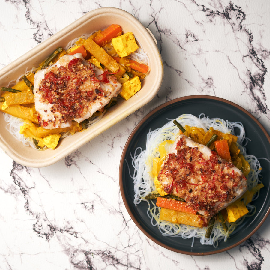 Low Fat Chili Baked Mahi Mahi with Sayur Lodeh & Rice Vermicelli Noodles