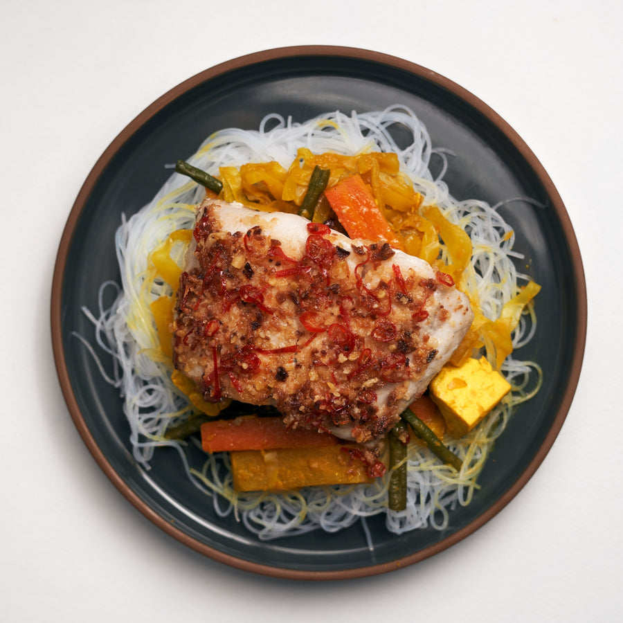 Low Fat Chili Baked Mahi Mahi with Sayur Lodeh & Rice Vermicelli Noodles