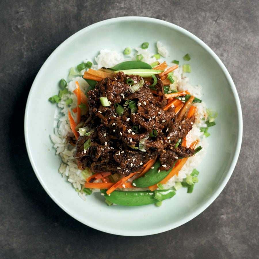 Stir Fry Ginger & Sesame Beef with Sugar Beans, Carrots & Spring Onion