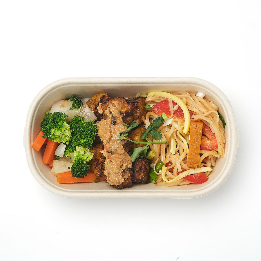 Satay Marinated Tempeh with Steamed Broccoli, Satay Sauce & Pad Thai