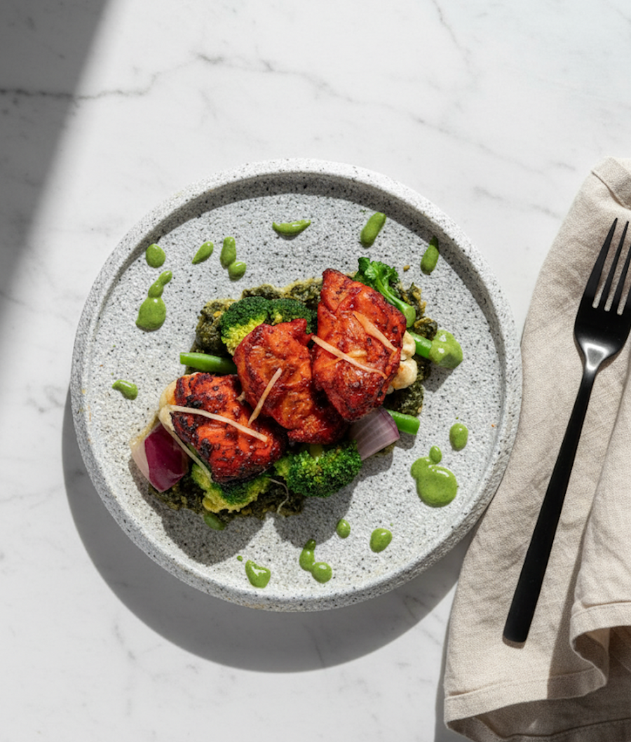 Tandoori Chicken with Cauliflower, Green Beans, Roasted Onions, Palak & Mint Yoghurt