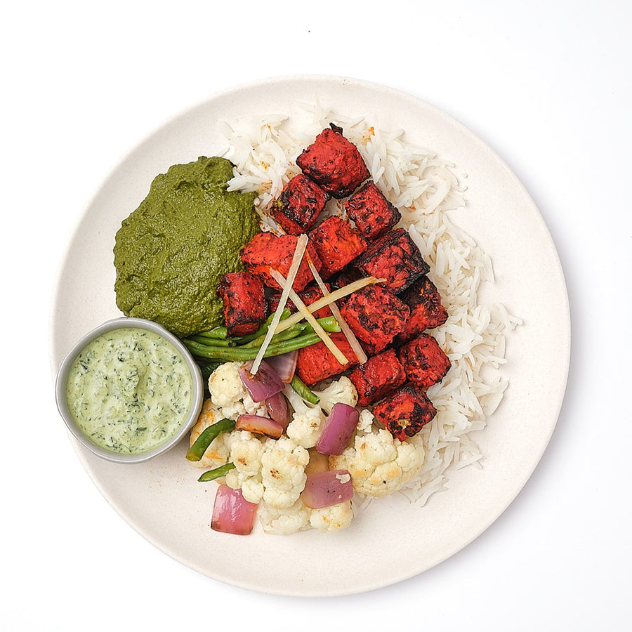 Tandoori Tempeh with Cauliflower, Green Beans, Roasted Onions, Palak, Mint Yoghurt & Steamed Basmati Rice