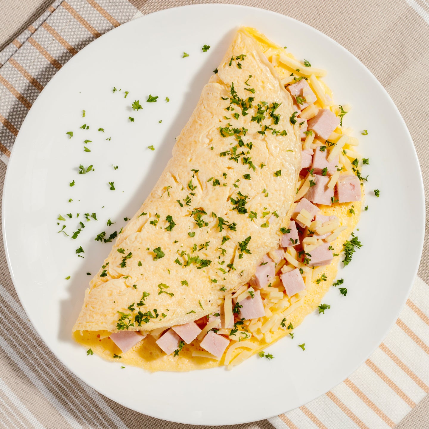 Classic Omelette with Lean Ham & Emmental Cheese